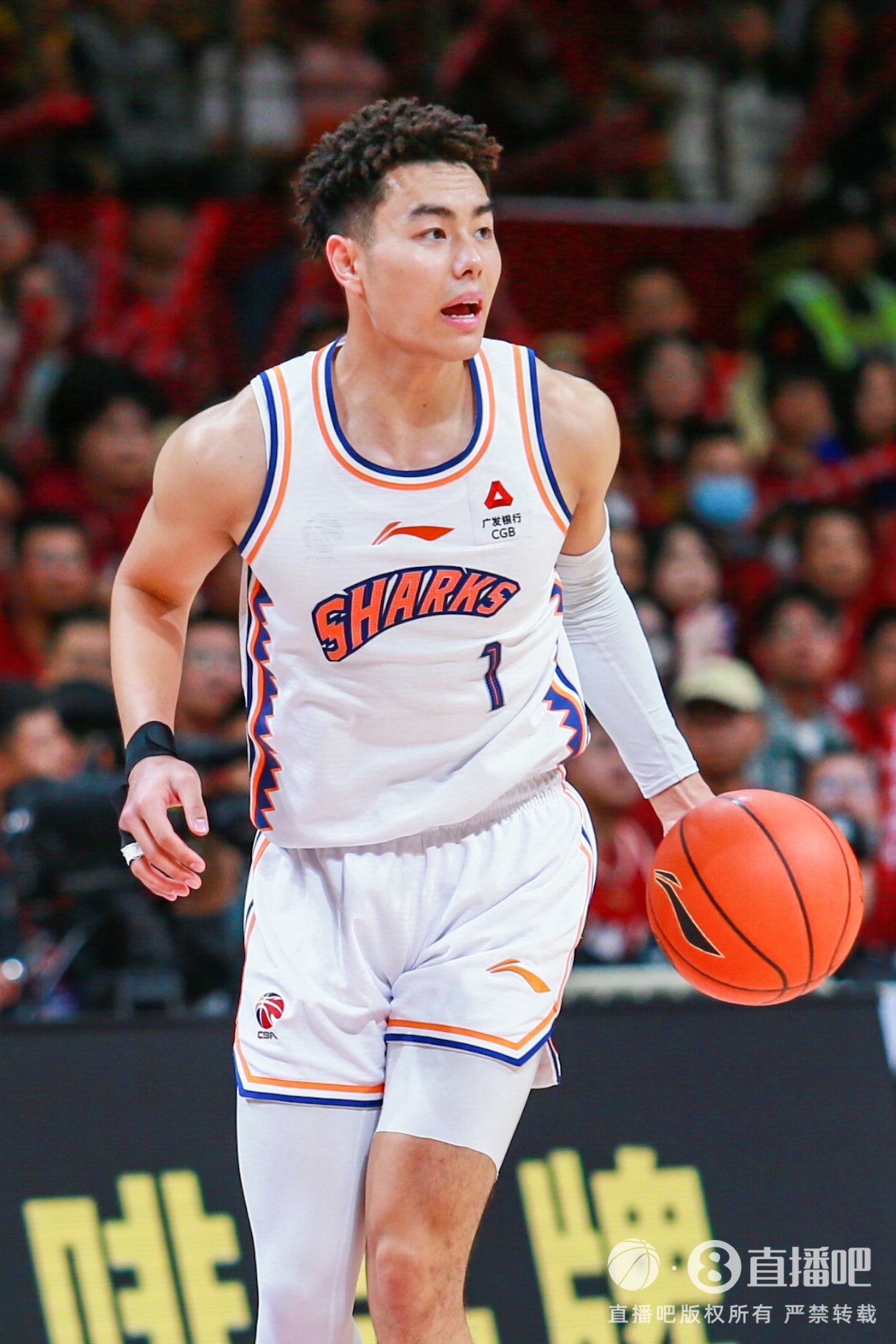 狀態(tài)火熱！李添榮15投10中&三分12中7 得到28分3板2助