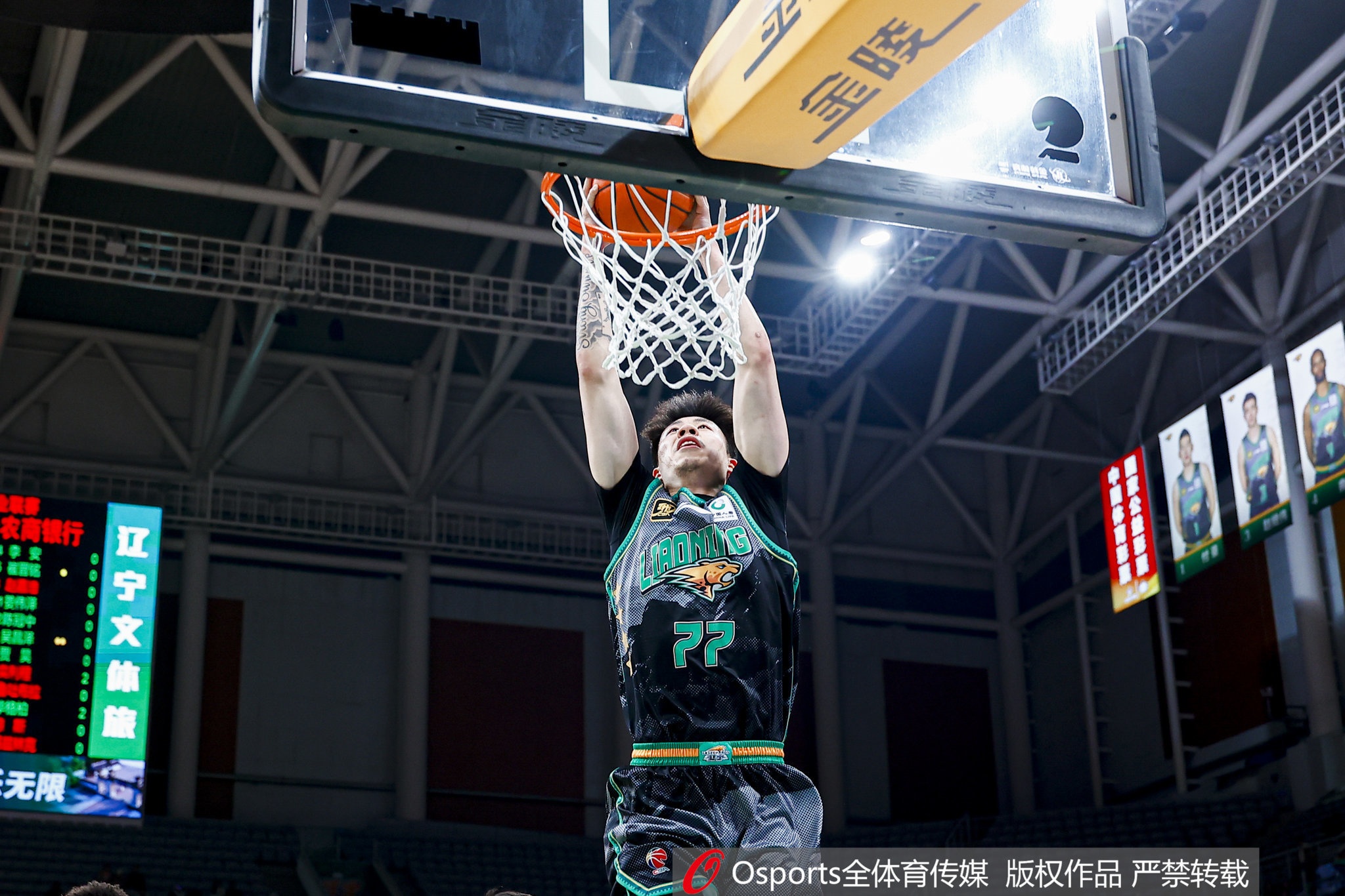 合理且高效！張鎮(zhèn)麟出場24分鐘10中6得12分&送6助攻 正負(fù)值+28
