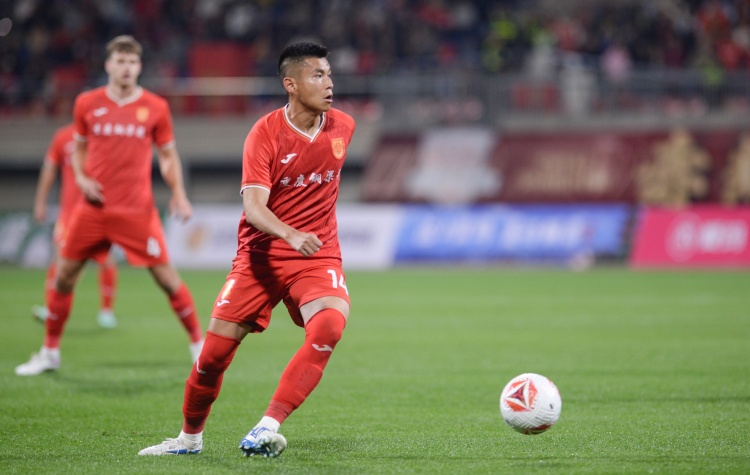 重慶銅梁龍官方：程燁桐傷缺2-3周，黃希揚(yáng)傷缺1周